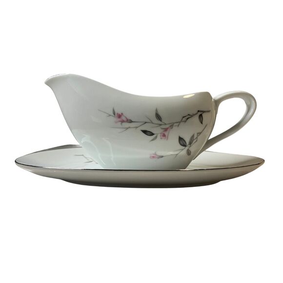 Cherry Blossom Fine China Gravy Boat w/ Underplate 1067 Japan Vintage Set - Picture 2 of 5